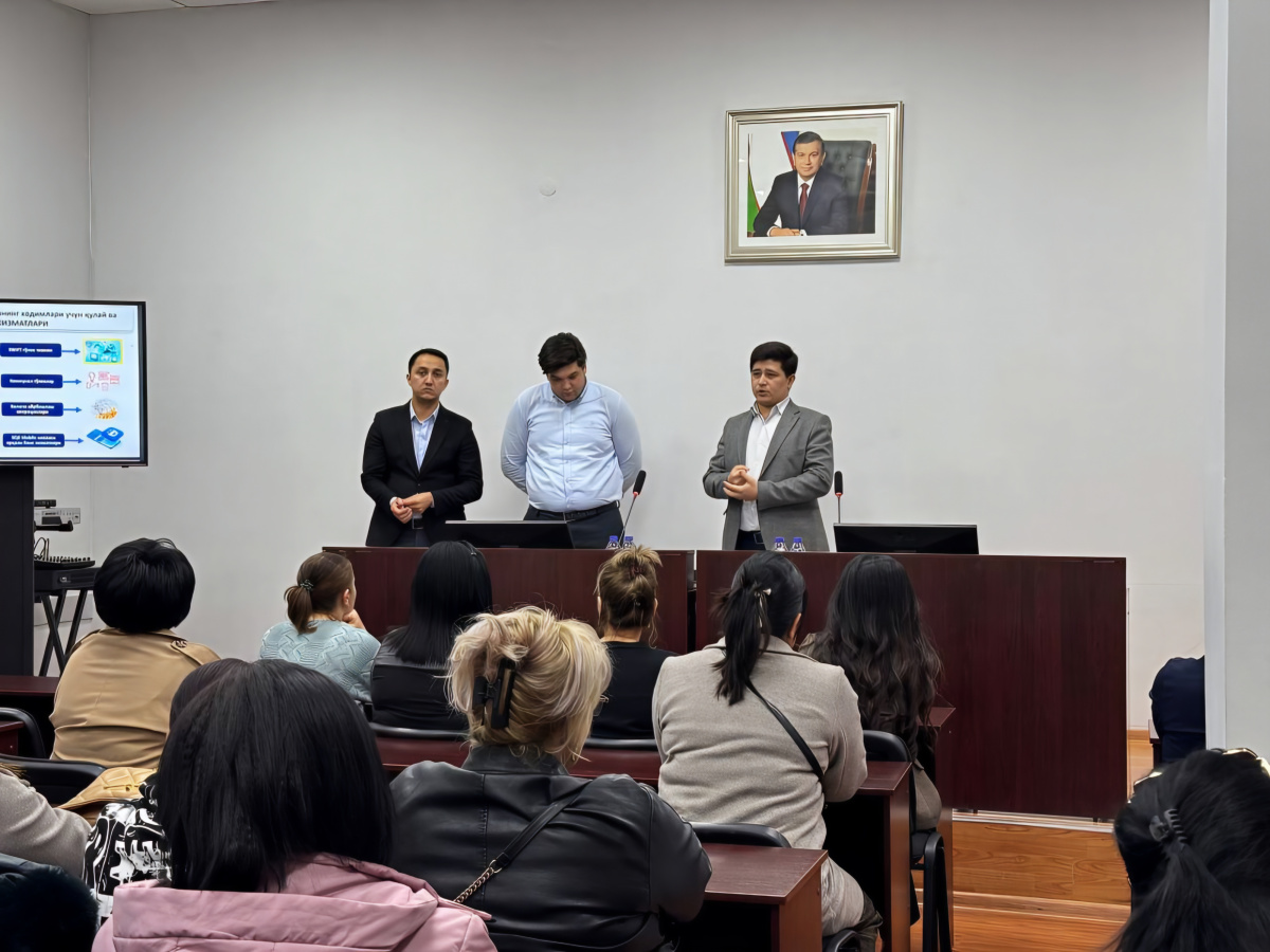 Для работников крупных промышленных предприятий проведена презентация банковских продуктов