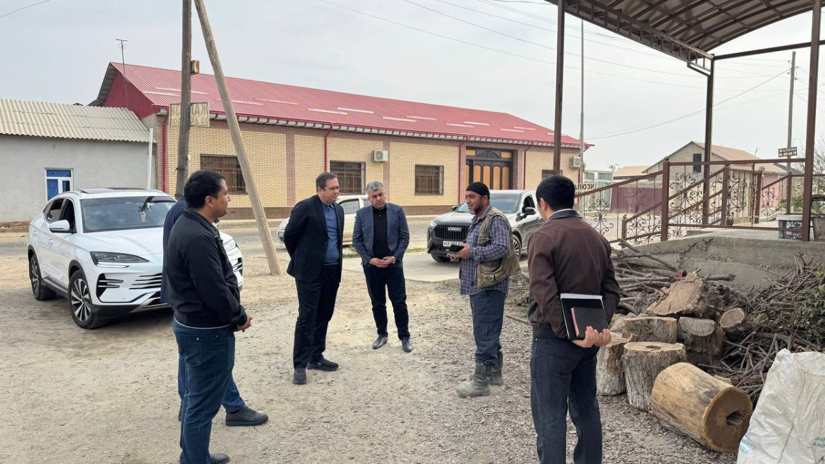  O‘zsanoatqurilishbank (SQB) rahbariyati aholi bandligi va muammolarini o‘rganish uchun joylarga chiqdi